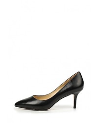 Черные кожаные туфли от Vitacci