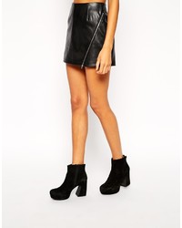 Женские черные кожаные шорты от Asos