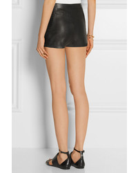 Женские черные кожаные шорты от Balmain