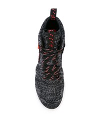 Мужские черные кроссовки из плотной ткани от Nike