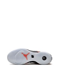 Мужские черные кроссовки от Jordan