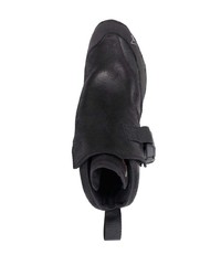 Мужские черные кроссовки от Roa