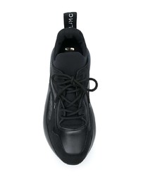 Женские черные кроссовки от Stella McCartney
