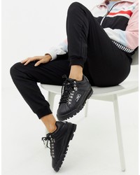Женские черные кроссовки от Fila
