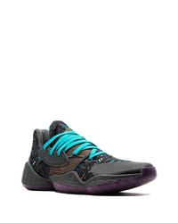 Мужские черные кроссовки от adidas