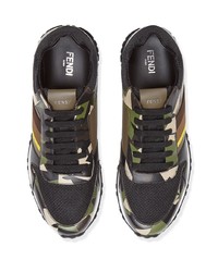 Мужские черные кроссовки от Fendi