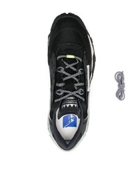 Мужские черные кроссовки от RUN OF