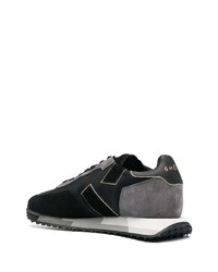 Мужские черные кроссовки от Ghoud