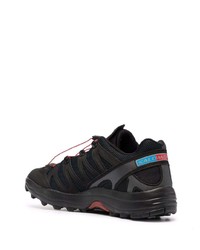 Мужские черные кроссовки от Salomon