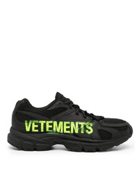 Мужские черные кроссовки от Vetements