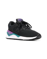 Женские черные кроссовки от New Balance