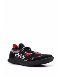 Мужские черные кроссовки от Missoni