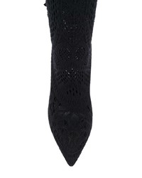Черные кружевные ботильоны от Casadei