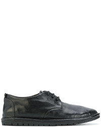 Черные кружевные туфли на шнуровке