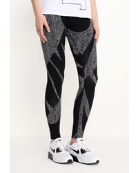 Черные леггинсы от Nike