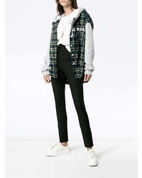 Черные леггинсы от Moncler