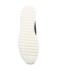 Женские черные лоферы от Donna Moda