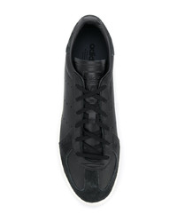 Мужские черные низкие кеды из плотной ткани от adidas