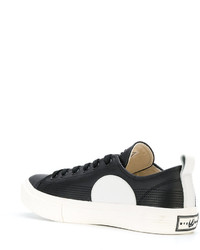 Мужские черные низкие кеды от McQ