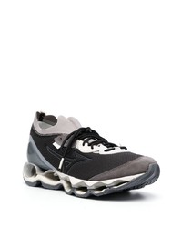 Мужские черные низкие кеды от Mizuno