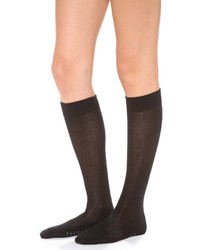 Женские черные носки до колена от Falke