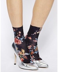 Черные носки с цветочным принтом