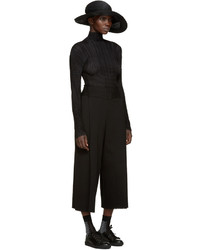 Женские черные носки от Issey Miyake