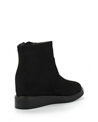 Черные полусапоги от Gioia