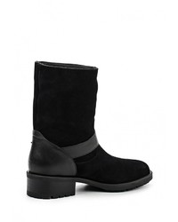 Черные полусапоги от Giotto