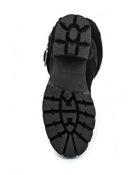 Черные полусапоги от Instreet