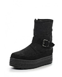 Черные полусапоги от Kanna