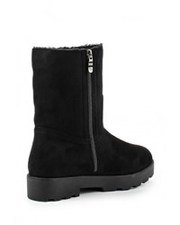 Черные полусапоги от Wilmar