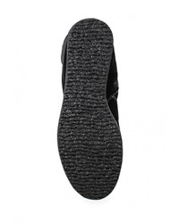 Черные полусапоги от Спартак