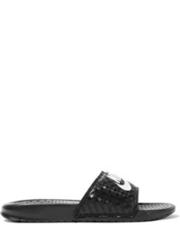 Черные резиновые сандалии на плоской подошве от Nike