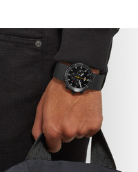Мужские черные резиновые часы от Braun