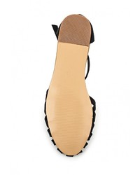 Черные сандалии на плоской подошве от Benini