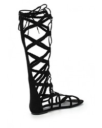 Черные сандалии на плоской подошве от Steve Madden