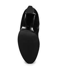 Черные сапоги от Calipso