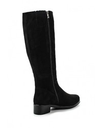 Черные сапоги от Daze