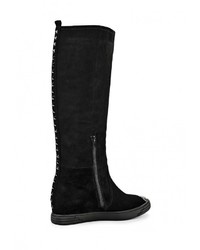 Черные сапоги от Just Couture