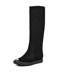 Черные сапоги от Just Couture