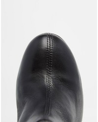 Черные сапоги от Warehouse