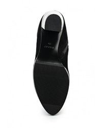 Черные сапоги от Valley