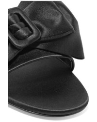 Черные сатиновые сандалии на плоской подошве с украшением от Prada