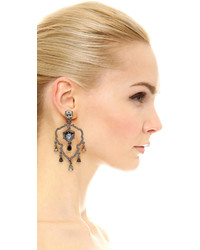 Черные серьги от Oscar de la Renta