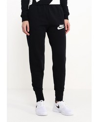 Женские черные спортивные штаны от Nike