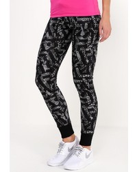 Женские черные спортивные штаны от Nike