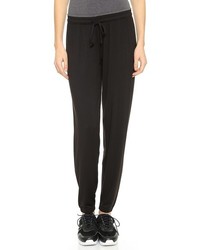 Женские черные спортивные штаны от Theory