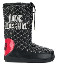 Женские черные стеганые зимние ботинки от Love Moschino
