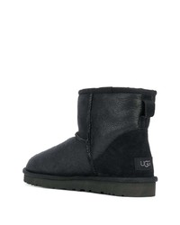 Мужские черные угги от UGG